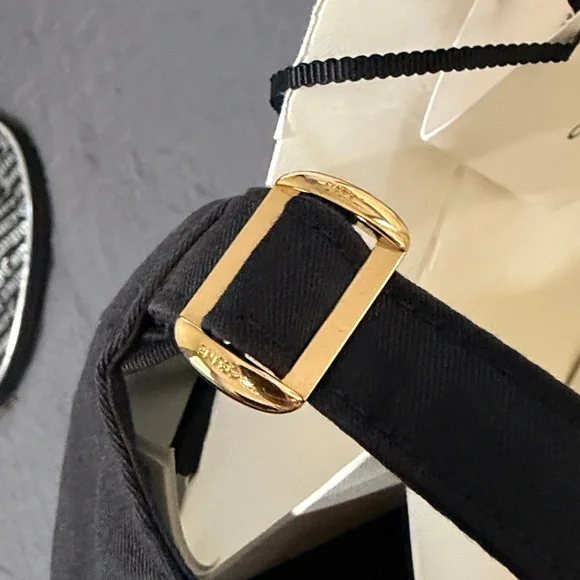 Celine Black Cap - Picture 8 of 9